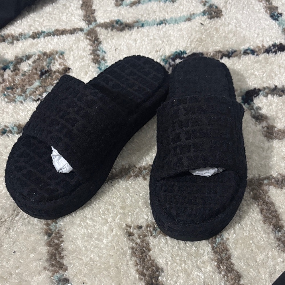 PINK Victoria's Secret Black Quilted Slide Slippers